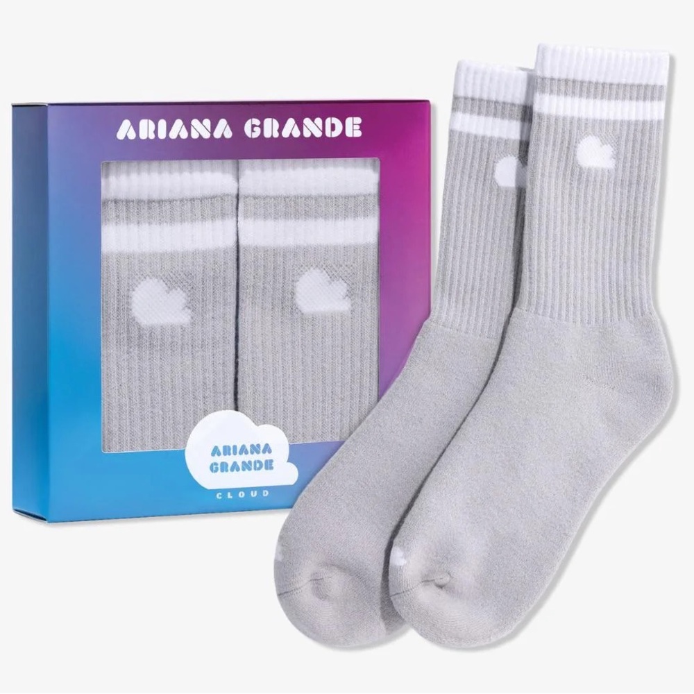 Ariana Grande Limited Edition Cloud Fragrance Gray Socks NWB